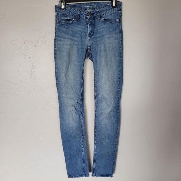 Calvin Klein Jeans Ultimate Skinny Jeans Light Wash 4 - Picture 1 of 10